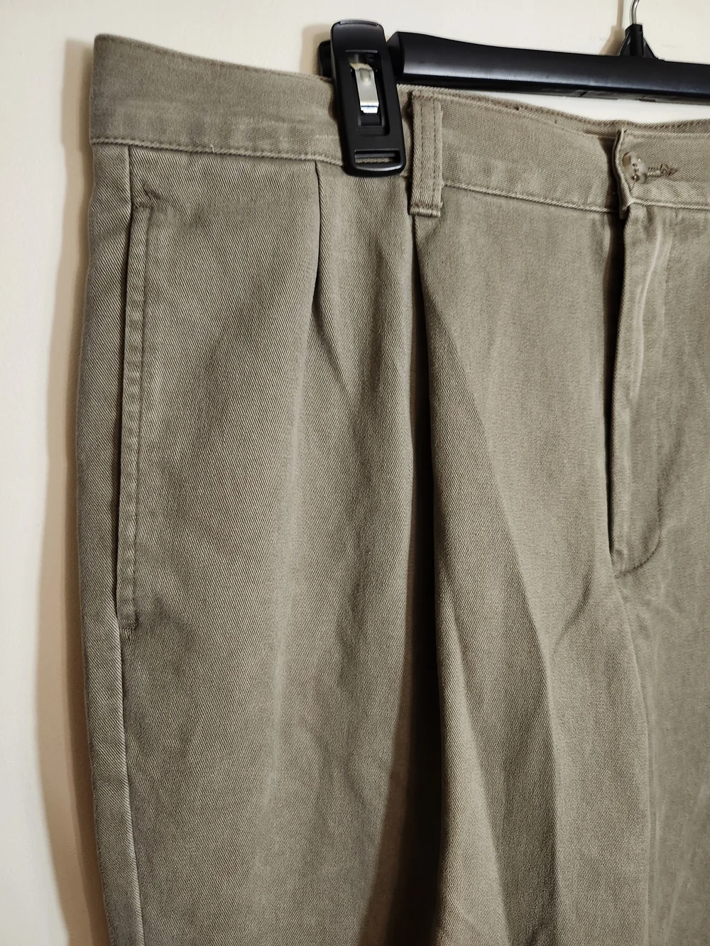 Dockers Men's Chinos in Olive - Size W36 L30